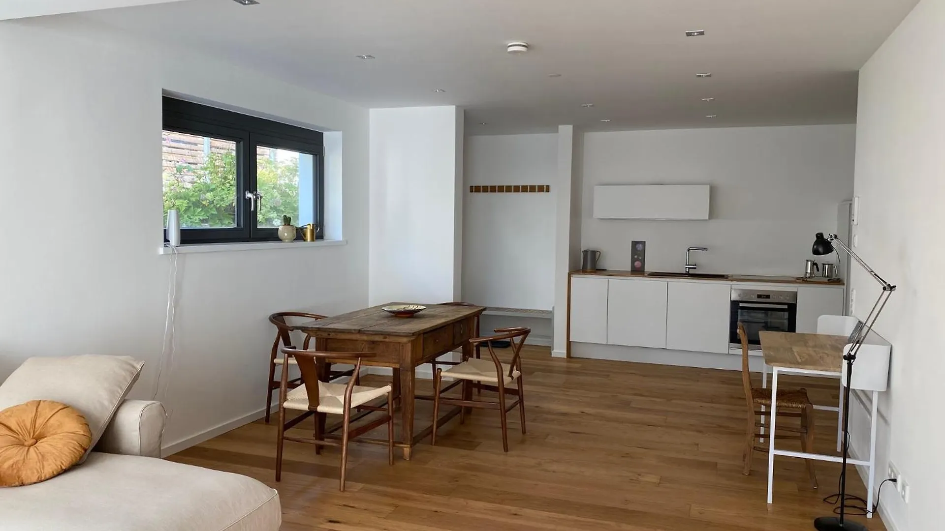 קלן Modernes Appartement In City-Naehe דירה